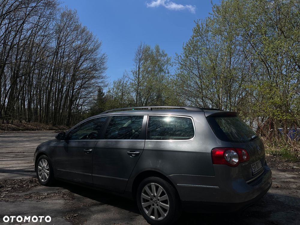 Volkswagen Passat 2.0 TDI Comfortline - 9