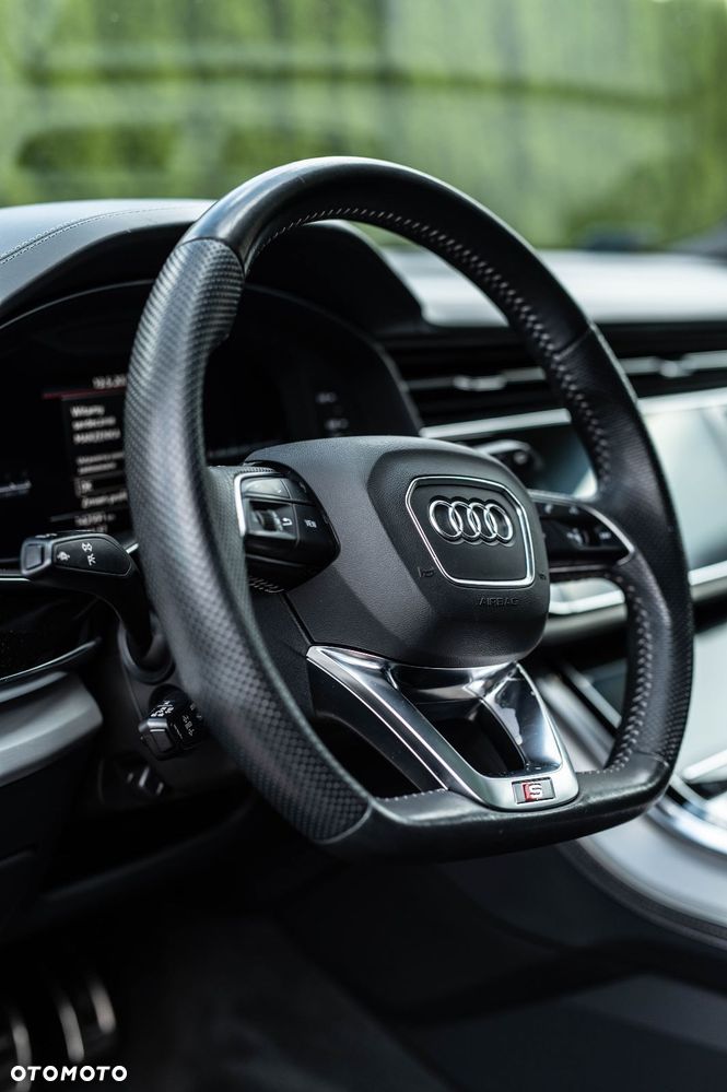 Audi SQ8 - 7