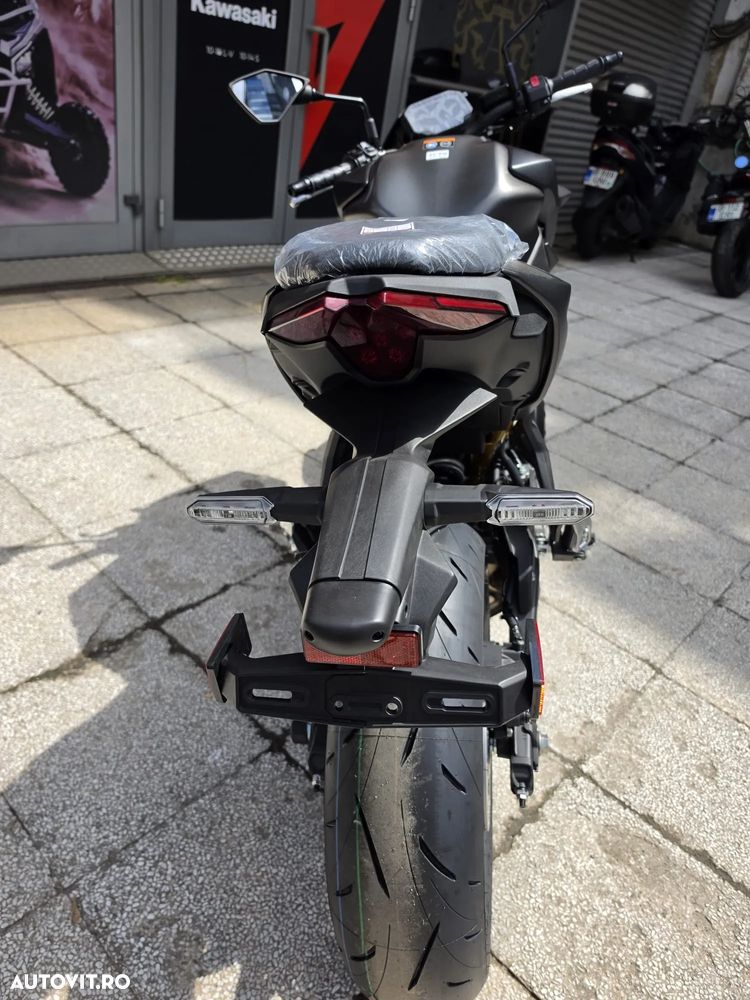 Kawasaki Z 650 - 6