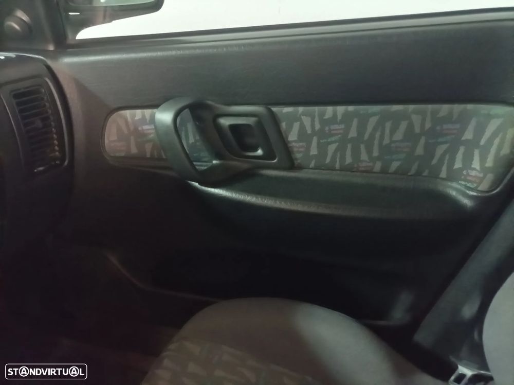 SEAT Cordoba 1.4 GLX - 11