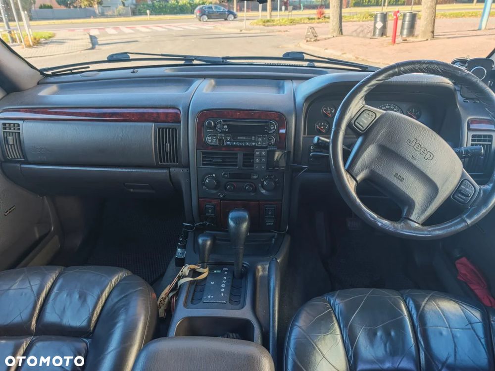 Jeep Grand Cherokee - 7