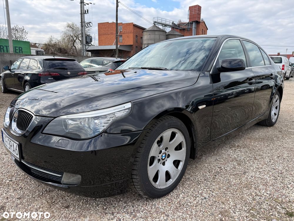 BMW Seria 5 530xi Edition Lifestyle - 2