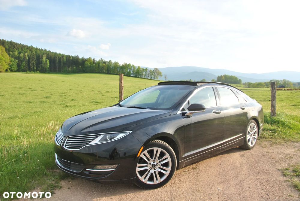 Lincoln MKZ - 10