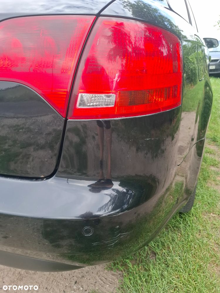 Audi A4 Avant 2.0 TDI DPF - 9