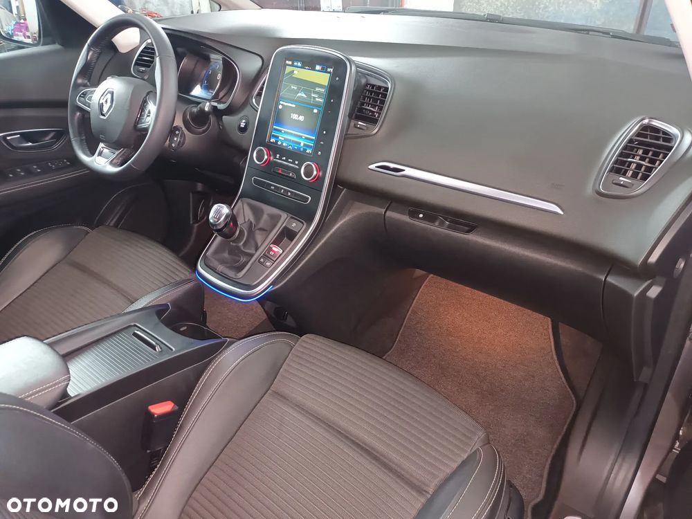 Renault Scenic 1.2 TCe Energy Intens - 19
