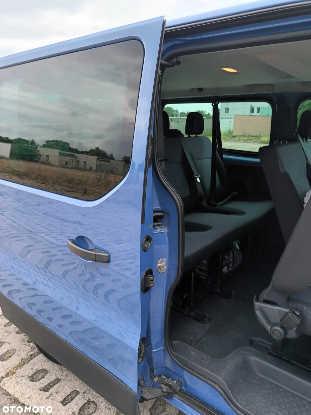 Opel Vivaro - 3