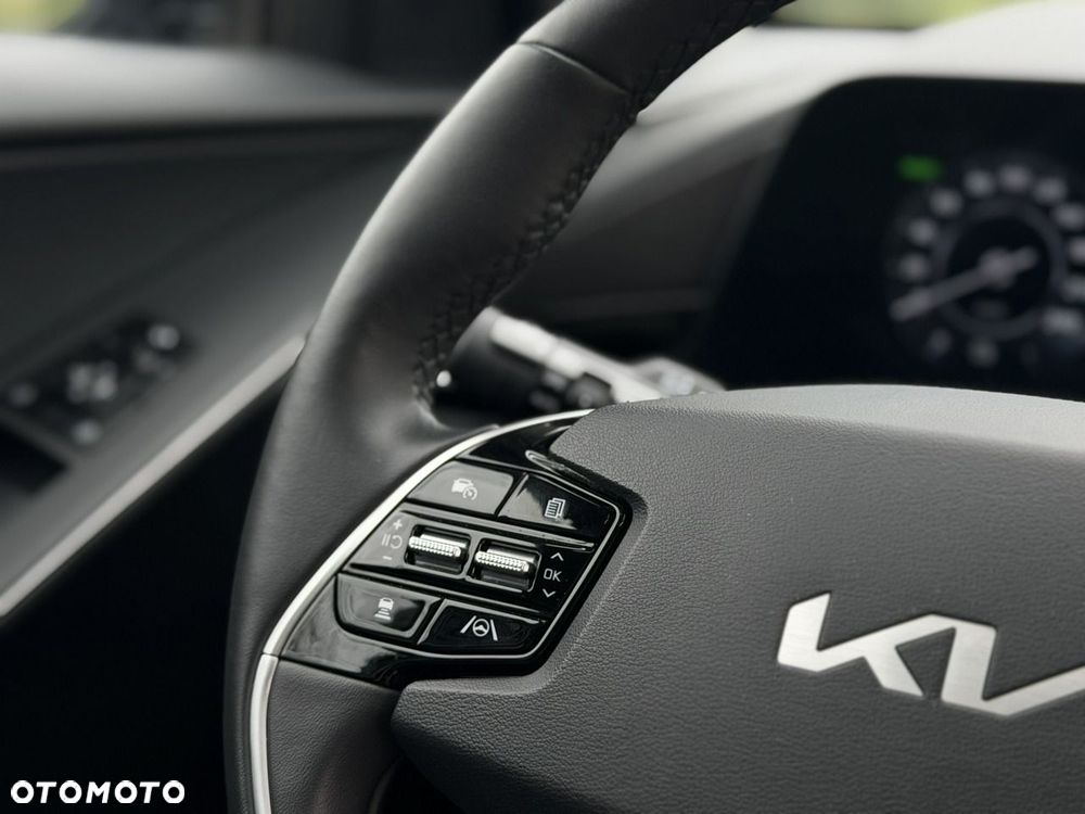 Kia Niro - 32