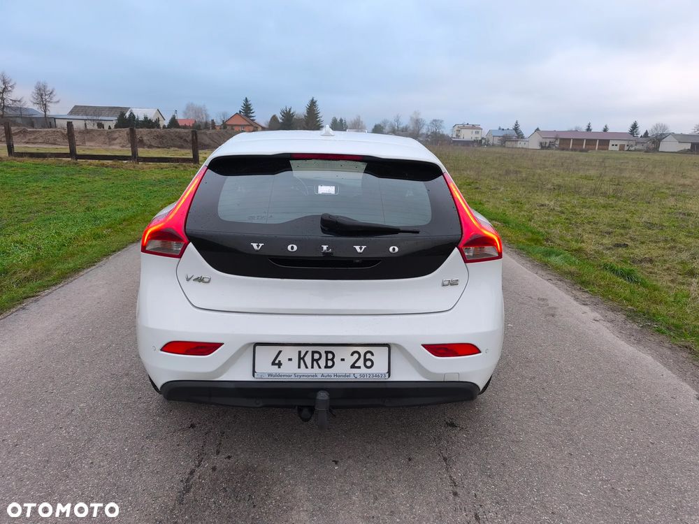Volvo V40 D2 Momentum - 6