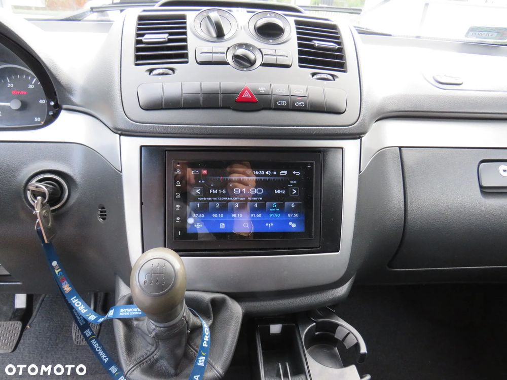 Mercedes-Benz Vito Univan 639.601 - 25