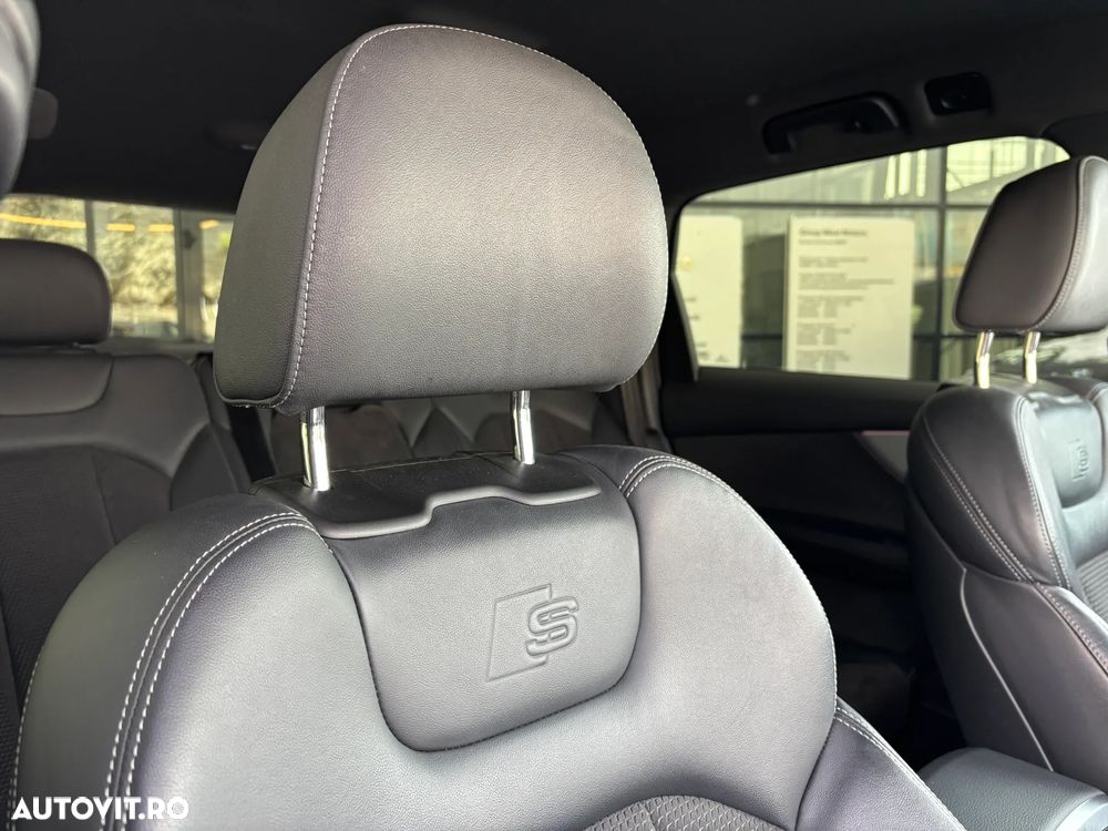 Audi Q7 3.0 50 TDI quattro Tiptronic S Line - 22