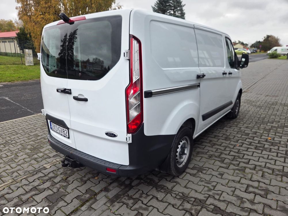Ford TRANSIT CUSTOM - 5