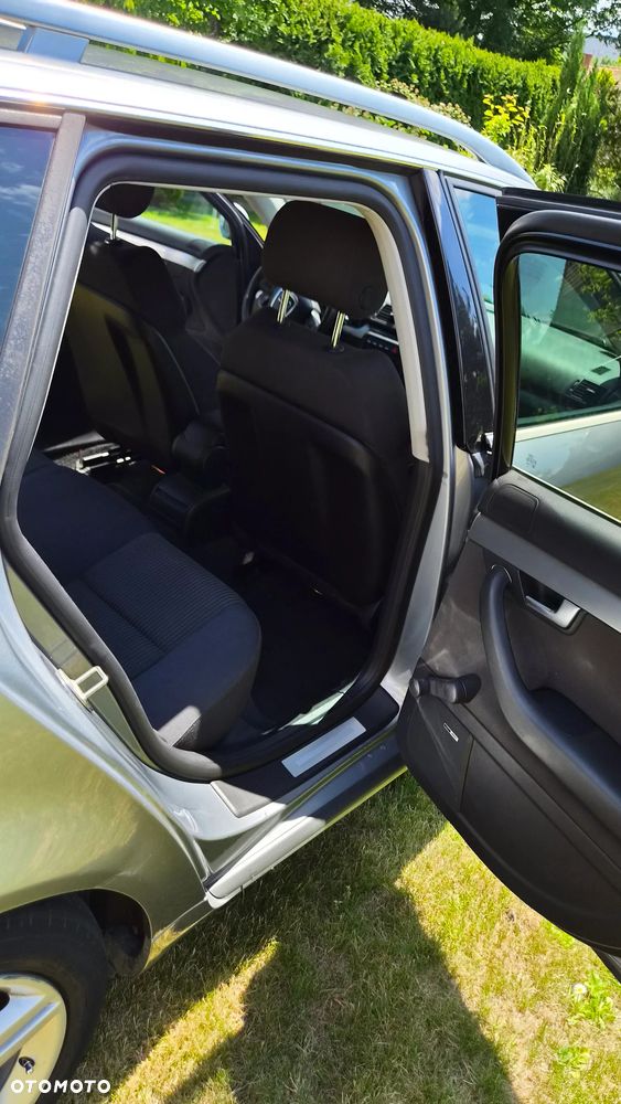 Audi A4 Avant 2.0 TDI - 13