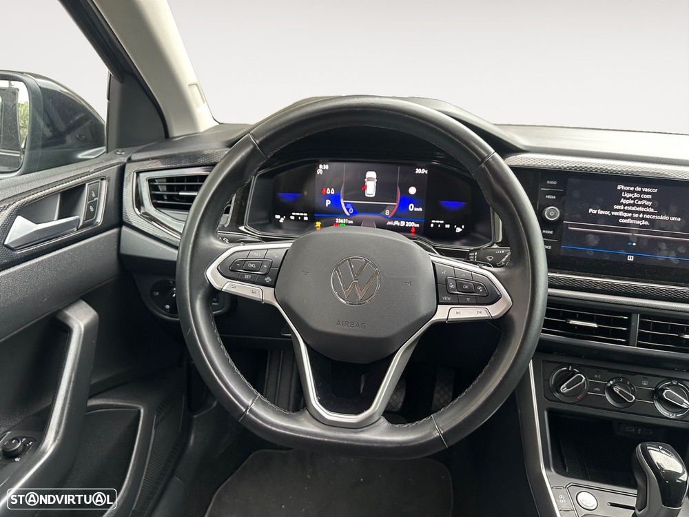 Volkswagen Taigo 1.0 TSI Urban DSG — fotografia 12