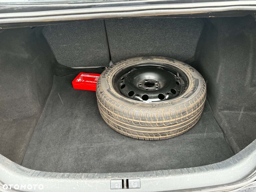 Seat Cordoba 1.4 16V Reference - 8