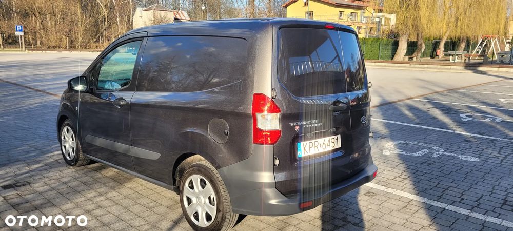 Ford TRANSIT COURIER - 4