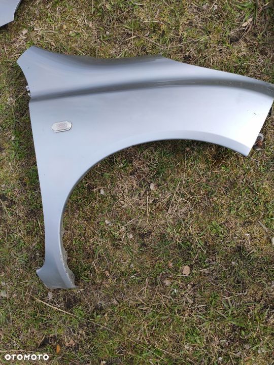 ZDERZAK PRZÓD PRZEDNI NISSAN MICRA K12 62090AX600 BIAŁY CZERWONY SREBRNY - 10