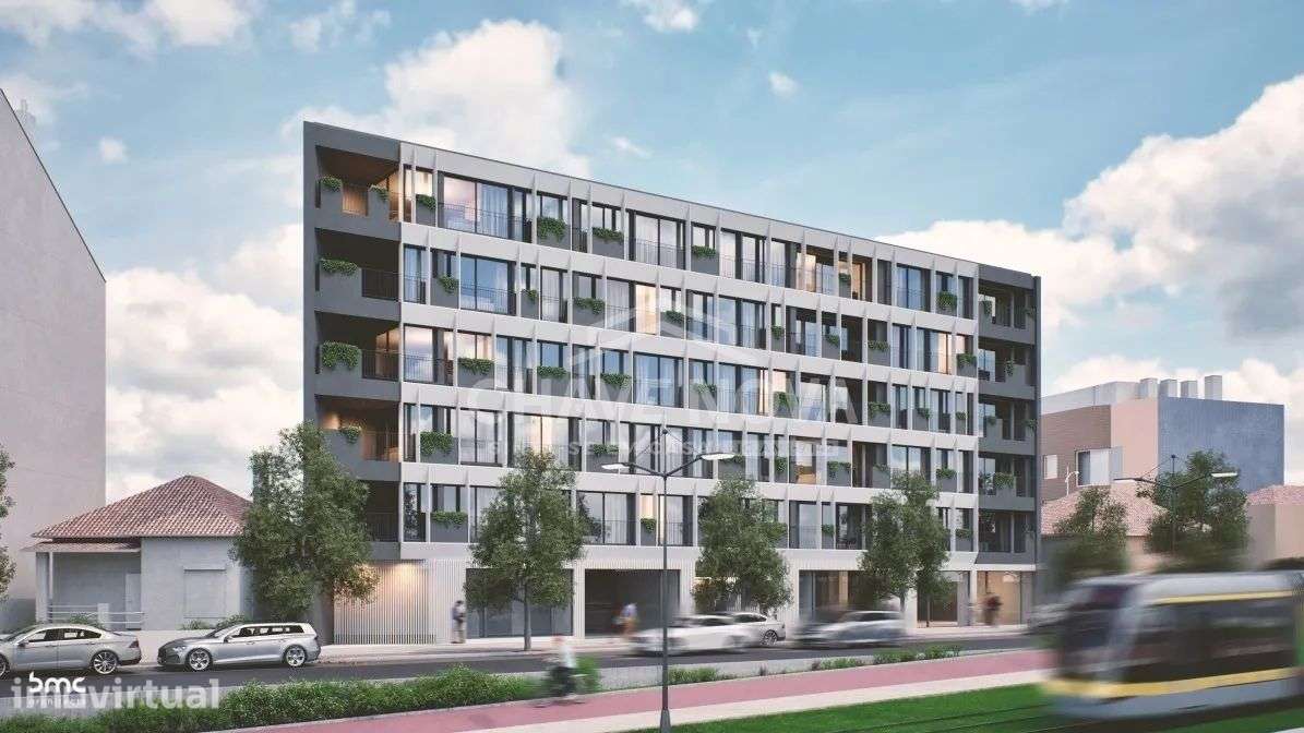 T2 Novo c/ Lugar de Garagem em Santa Marinha (VL8) - Widok 2