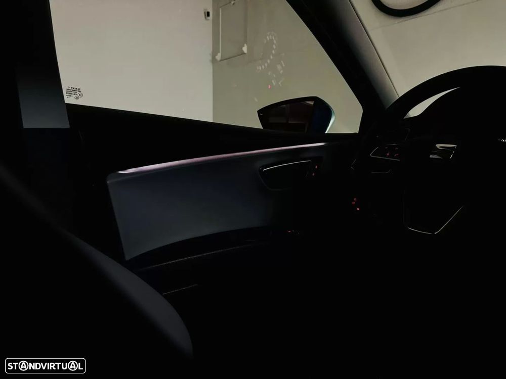 SEAT Leon ST 2.0 TDI FR Plus - 40