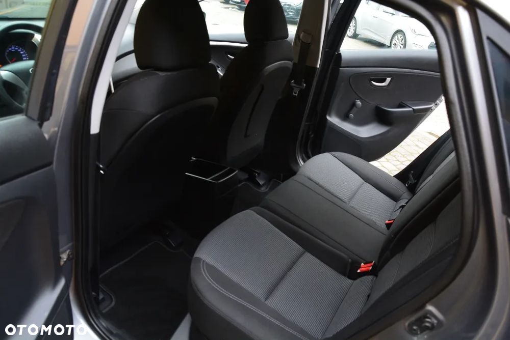 Hyundai i30 1.4 Comfort - 15