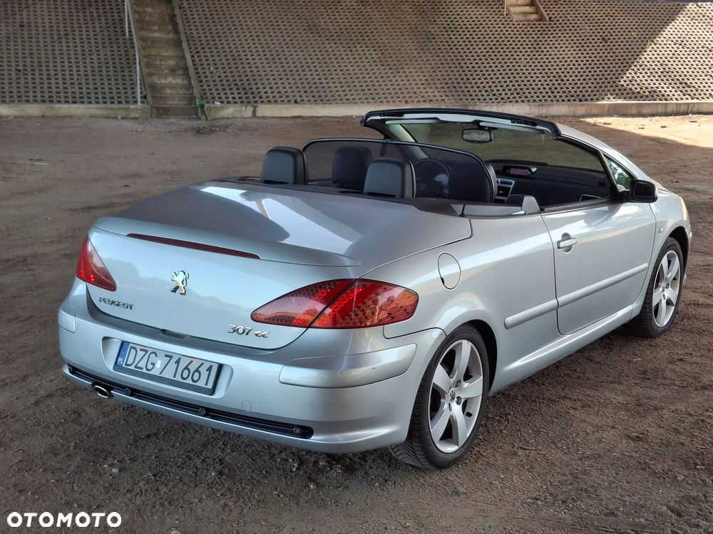 Peugeot 307 CC - 13