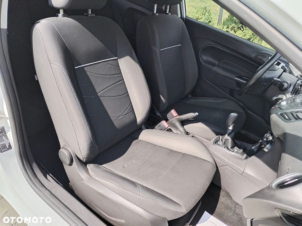 Ford Fiesta - 13