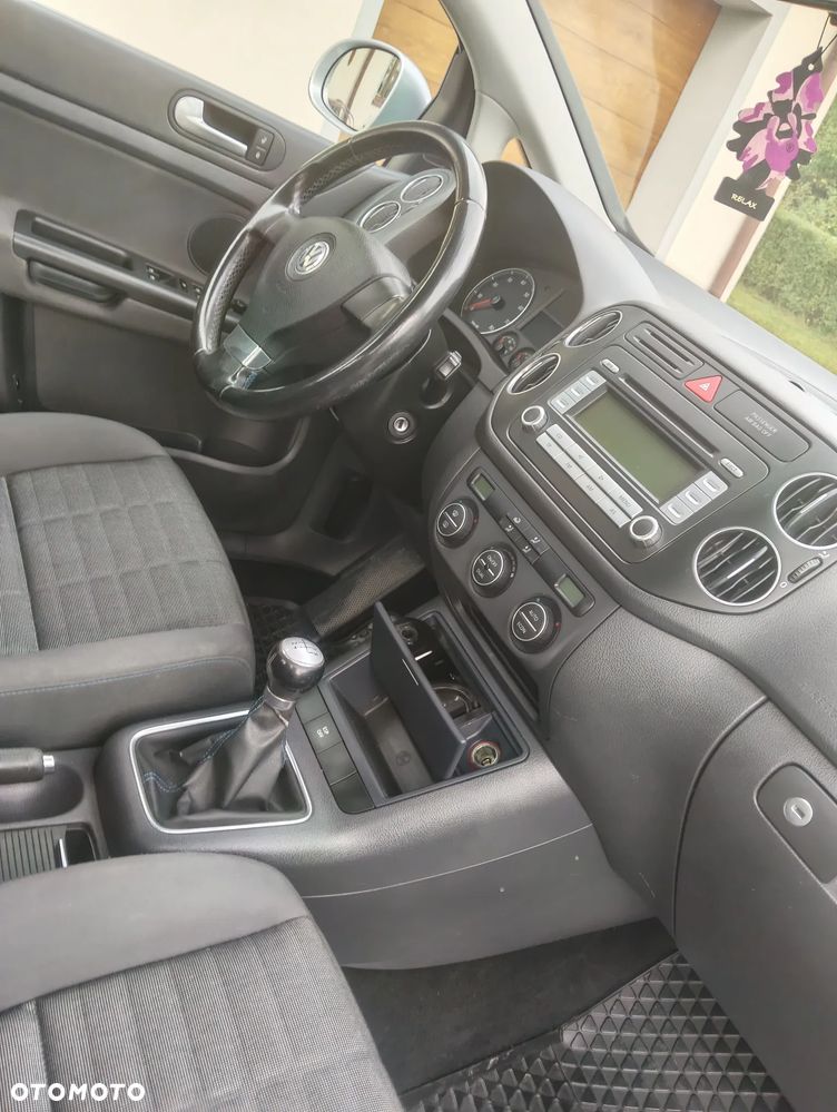 Volkswagen Golf Plus - 10