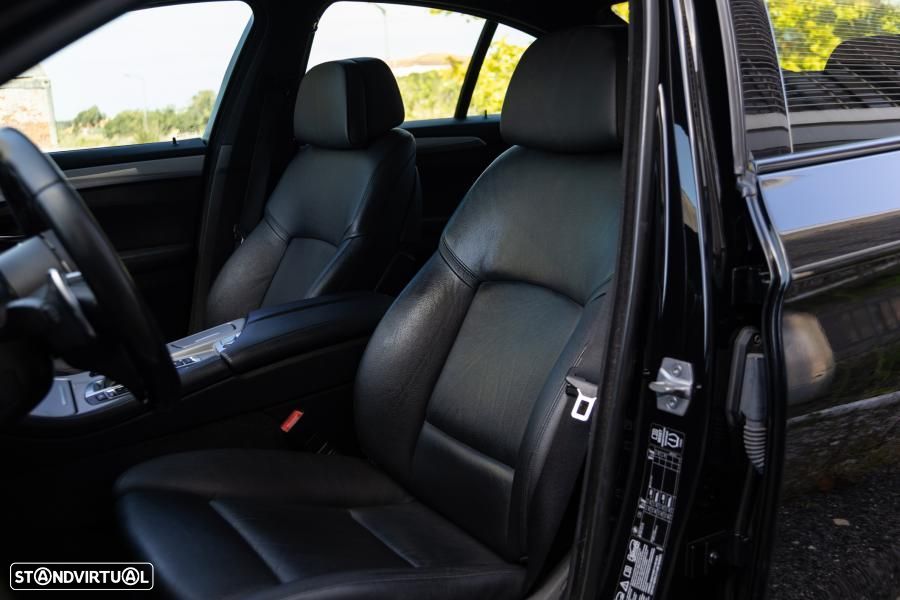 BMW M550d xDrive Auto - 27