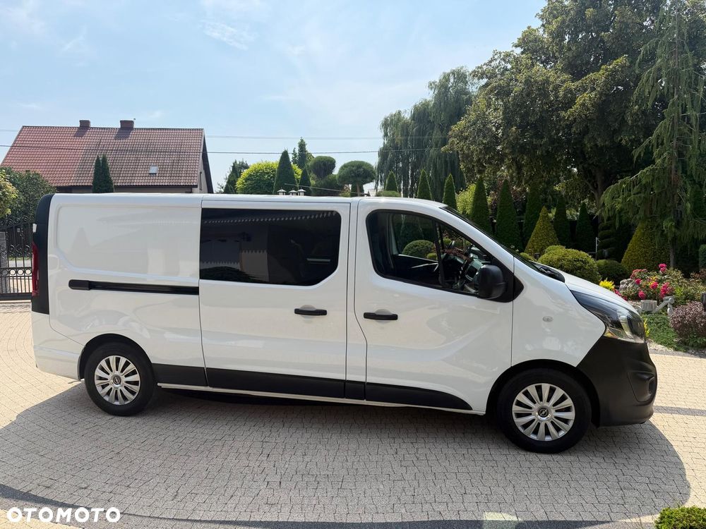 Opel Vivaro L2H1 2,9t Edition - 9