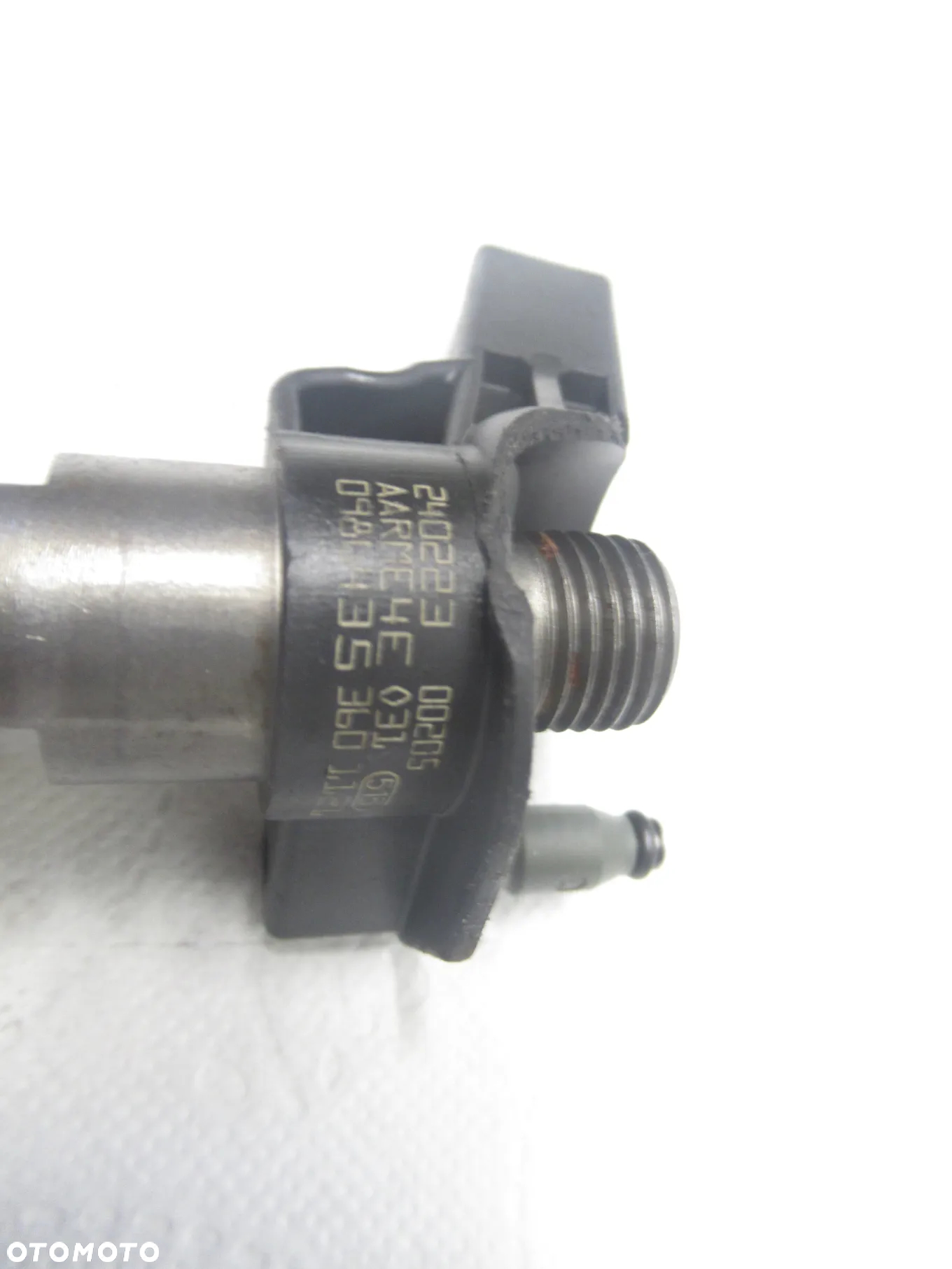 Wtryskiwacz VW Audi 2.0 TDI 0445116030 03L130277 0986435360 - 3