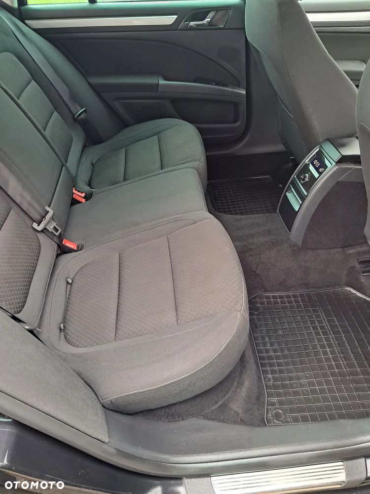 Skoda Superb 2.0 TDI DSG Comfort - 16