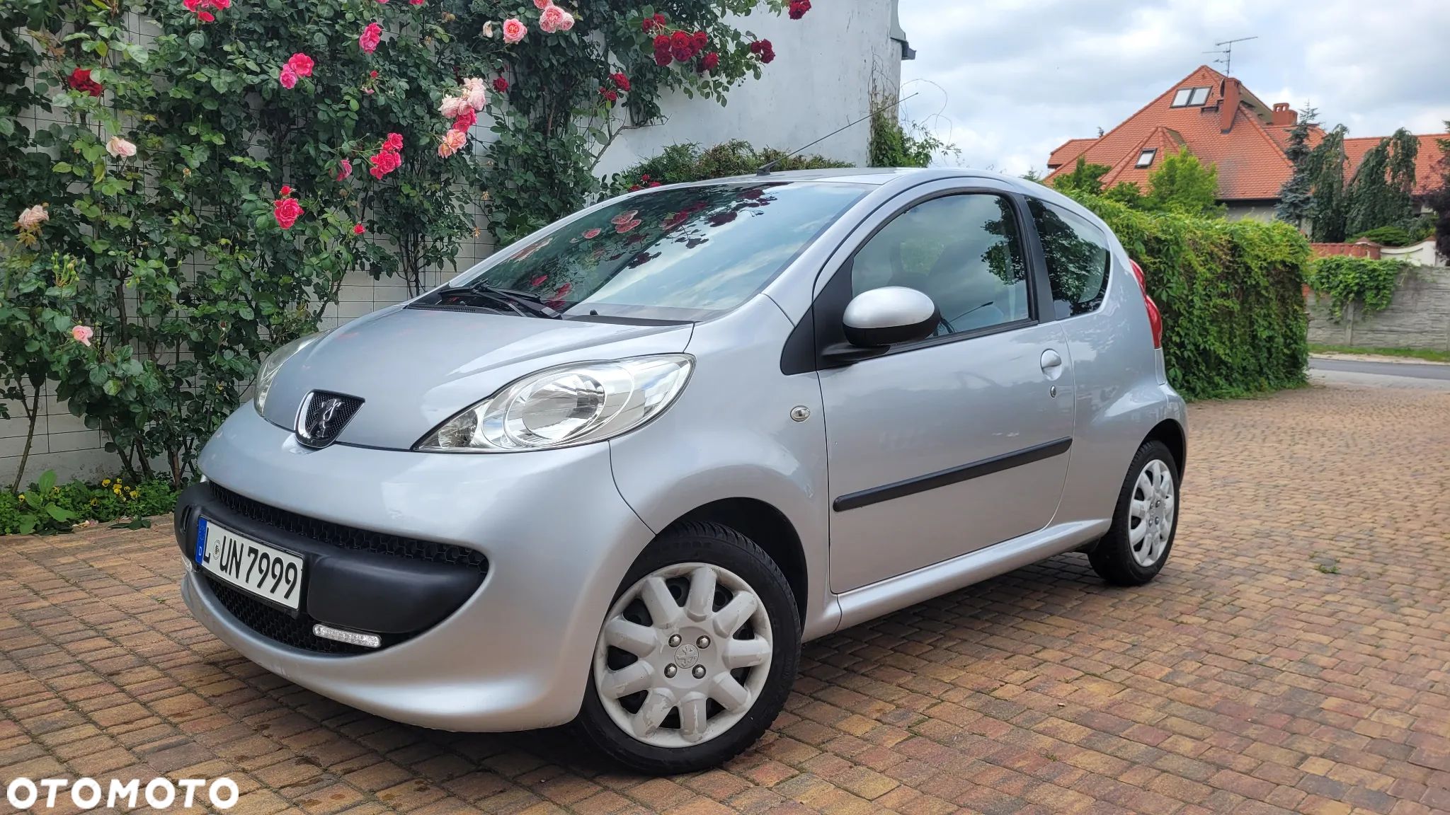 Peugeot 107 1.0 Happy Euro5 - 1