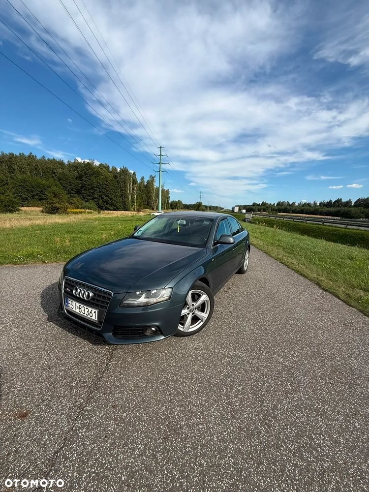 Audi A4 Limousine - 3