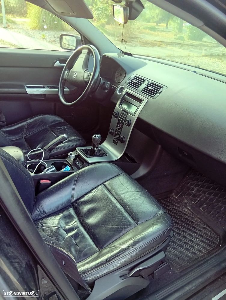 Volvo V50 2.0 D Nível 1 17 - 14