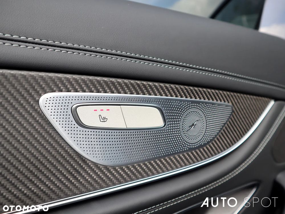 Mercedes-Benz AMG GT 63 S 4Matic+ Speedshift MCT 9G - 39