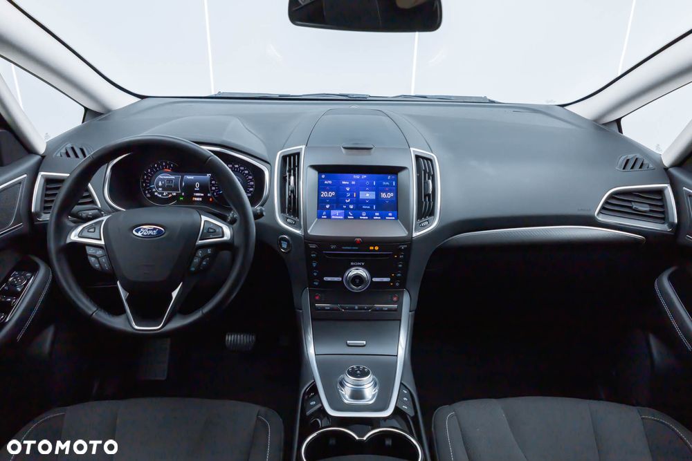 Ford S-Max 2.0 EcoBlue Titanium - 14