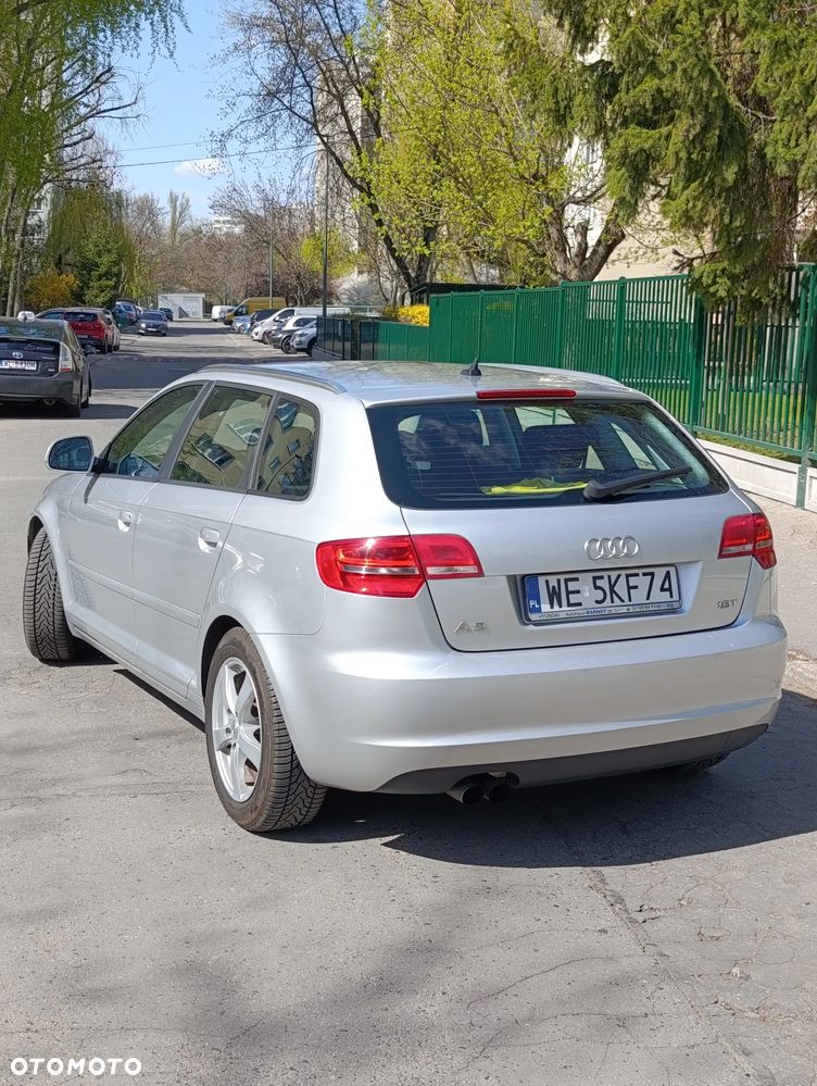 Audi A3 Sportback 1.8 TFSI Ambiente - 6