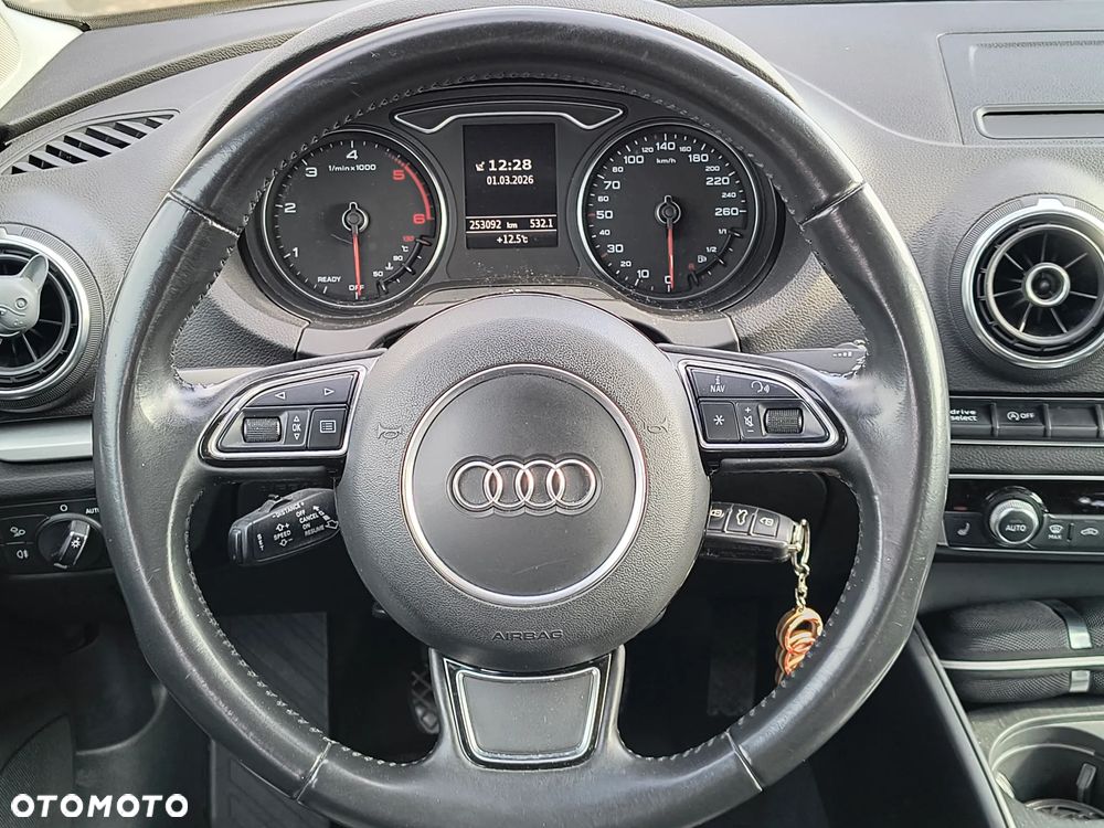 Audi A3 Sportback 2.0 TDI quattro Ambition - 9