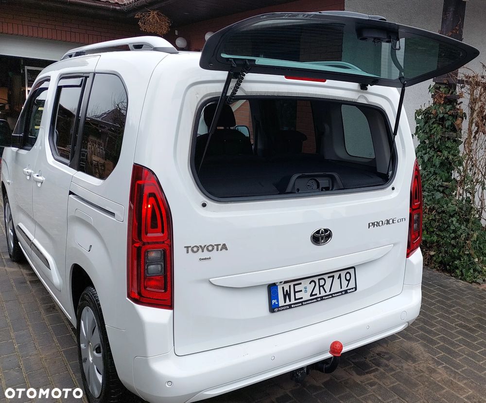 Toyota Proace City Verso 1.5 D-4D Family - 10