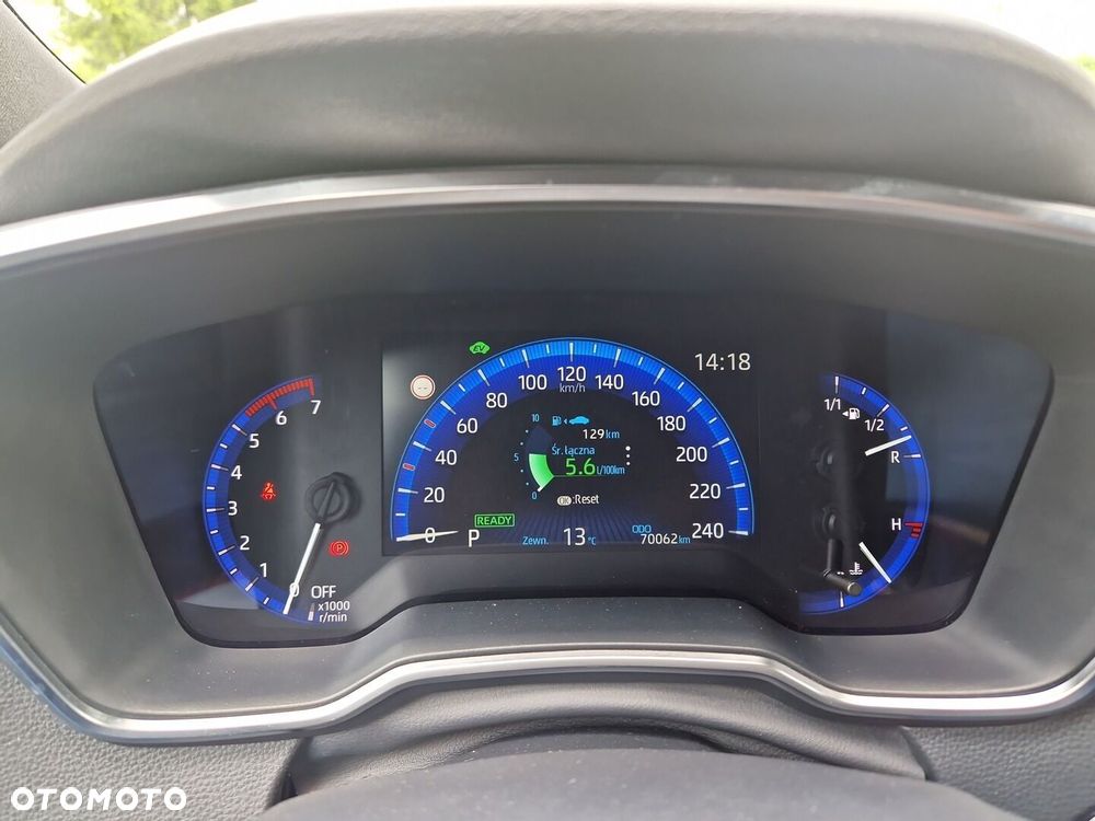 Toyota Corolla - 10