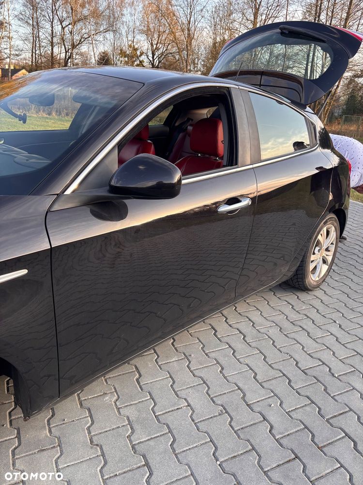 Alfa Romeo Giulietta 2.0 JTDM Progression - 9