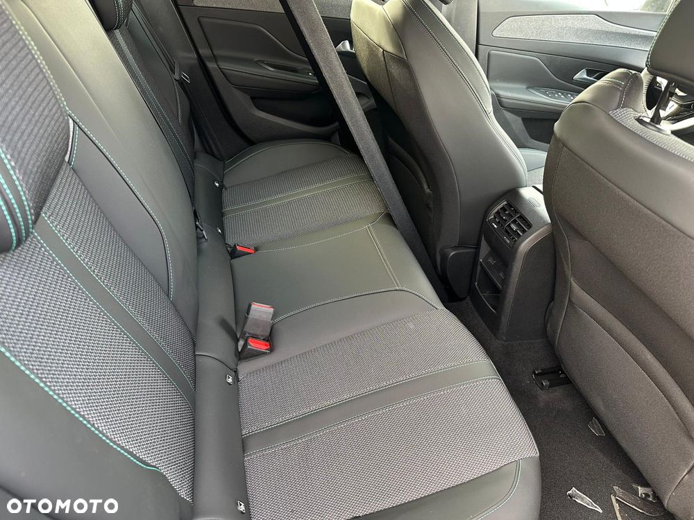 Peugeot 308 - 16