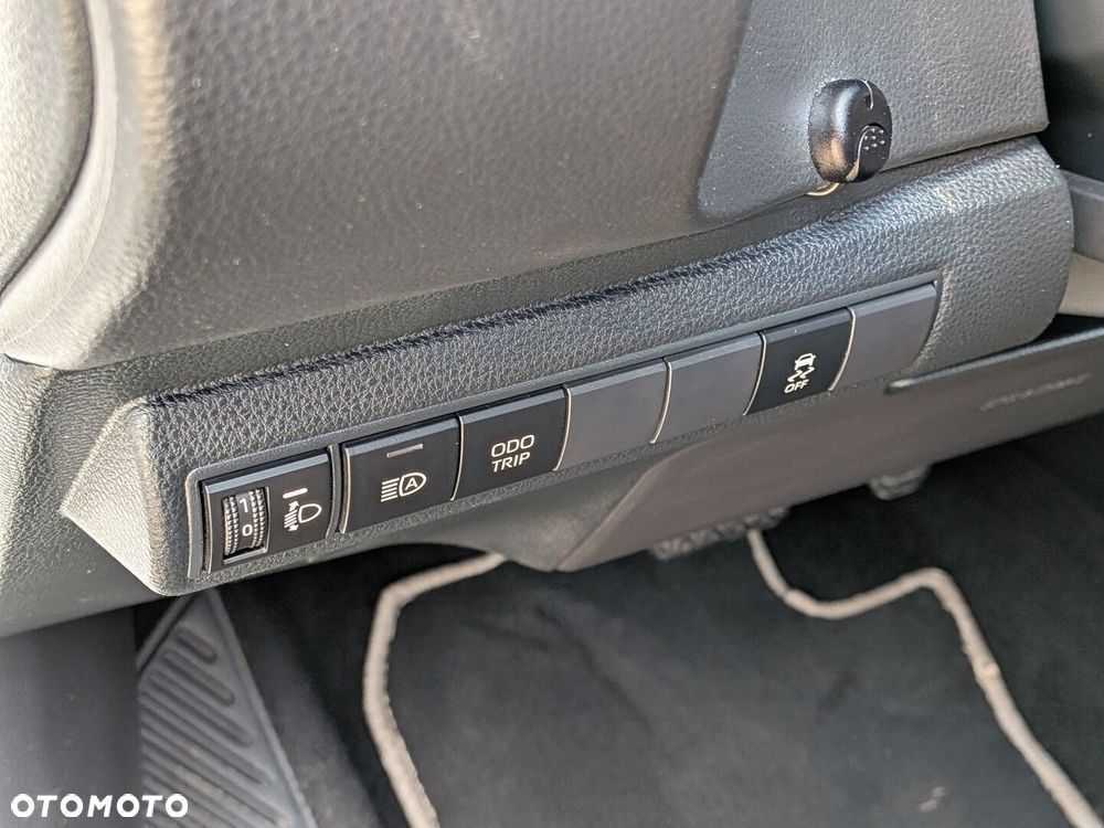 Toyota Corolla 1.8 Hybrid Comfort - 35