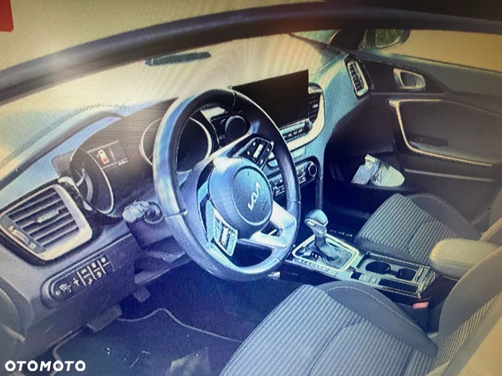 Kia Ceed 1.6 GDI PHEV L Business Line DCT - 6