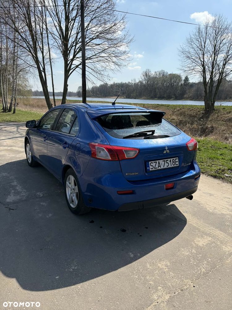 Mitsubishi Lancer 1.8 Intense - 6