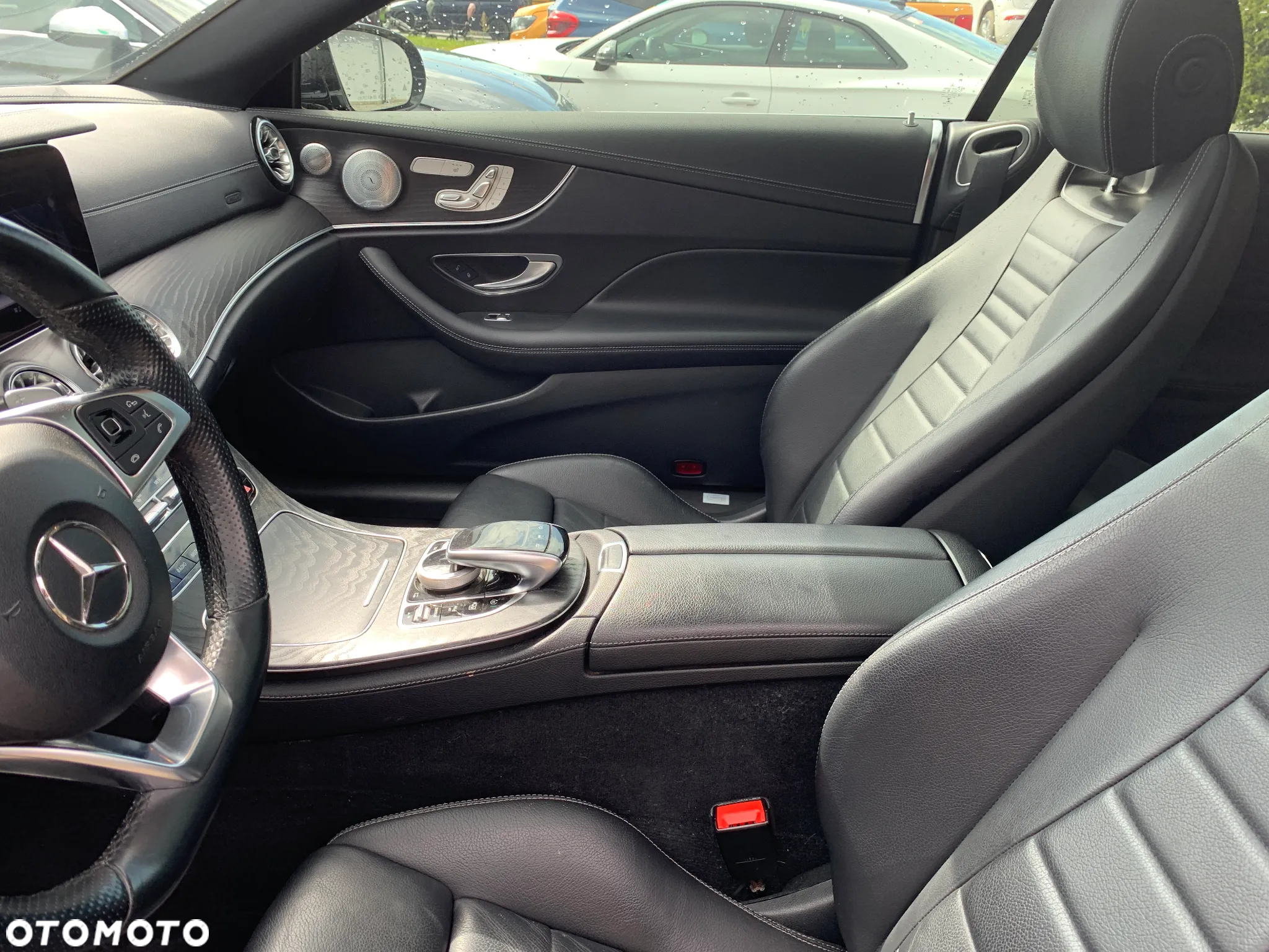 Mercedes-Benz Klasa E 400 4Matic Coupe 9G-TRONIC AMG Line - 14