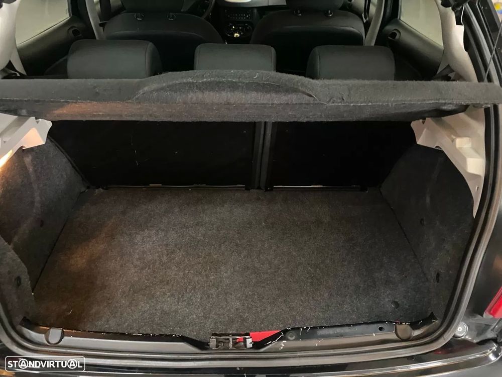 Peugeot 206+ 1.1 Urban - 17