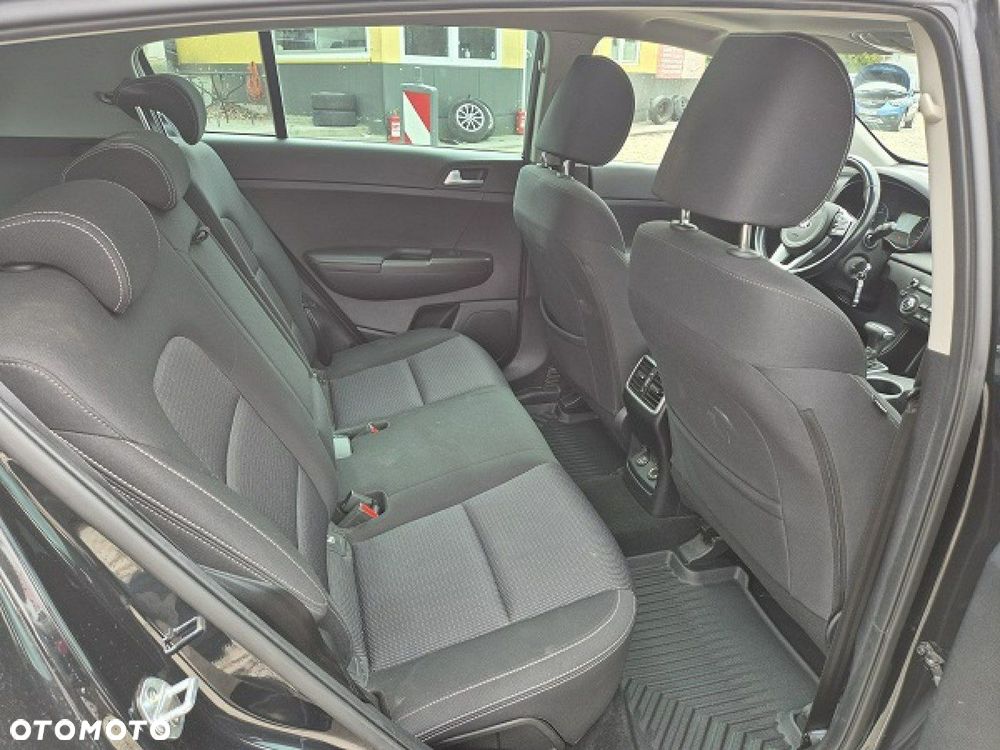 Kia Sportage - 16