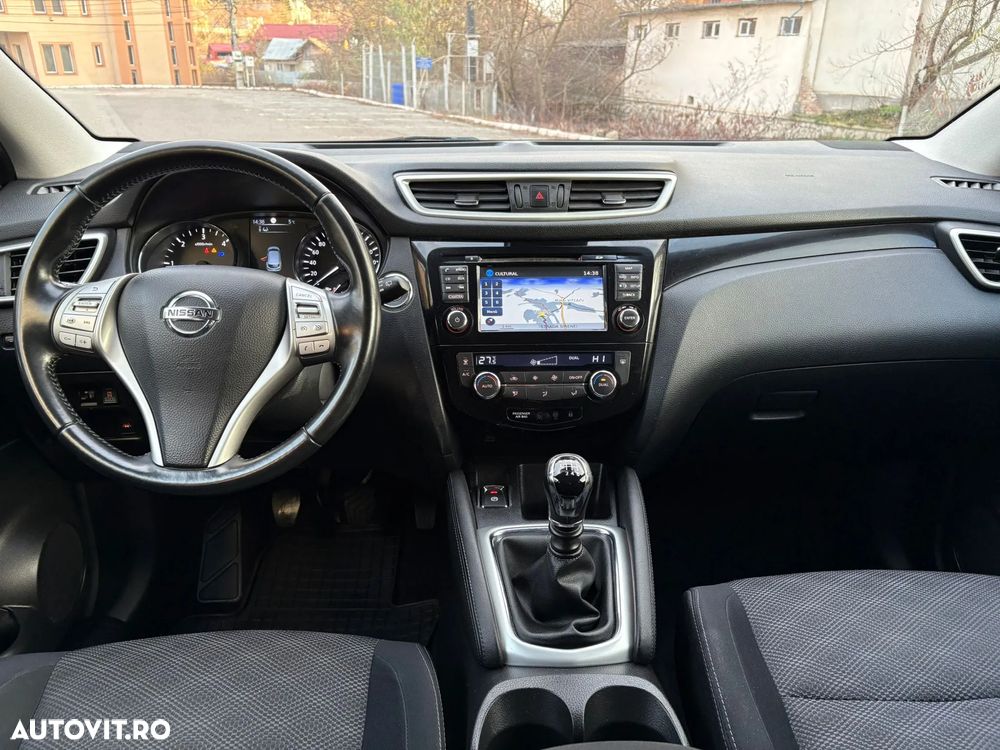 Nissan Qashqai 1.6 DCI ALL-MODE 4x4i TEKNA+ - 6