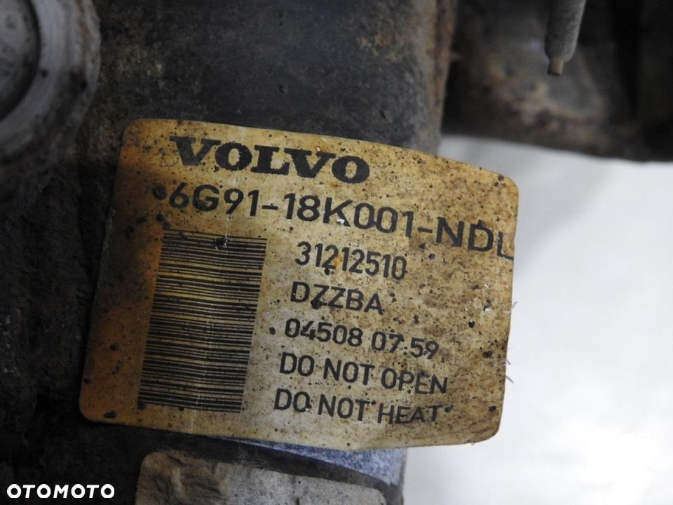 AMORTYZATOR SPRĘŻYNA LEWY PRZÓD VOLVO V70 III 2.5T - 8