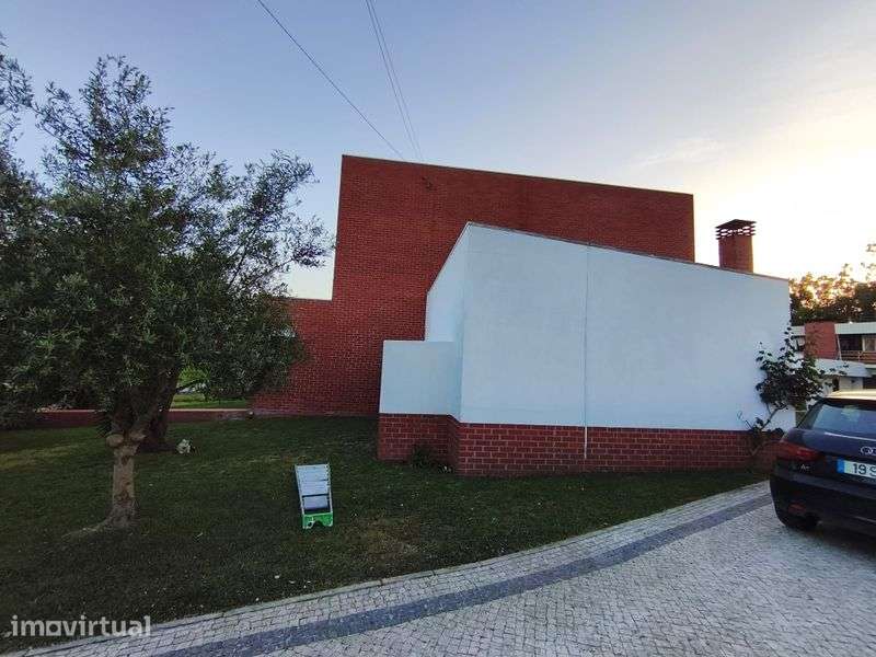 Moradia V5 com Terreno - Coimbra - Soure - Grande imagem: 4/11